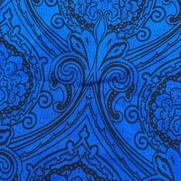 Wrap Scarf Floral Blue And Black - Picture 3 of 11